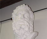 ingrandisci